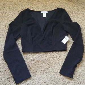 Cropped long sleeve top
